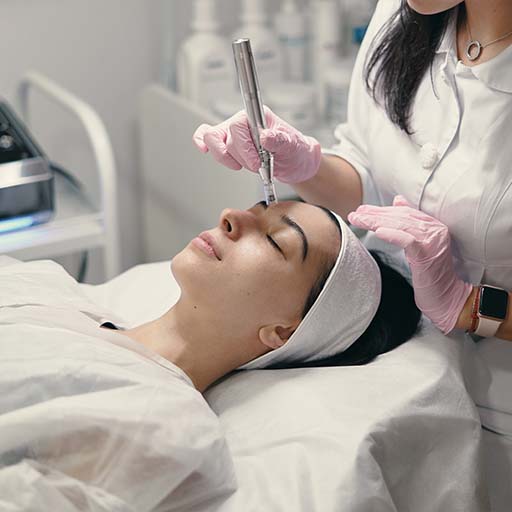 Therapy to  helps with  Scarring, fine lines, wrinkles and Pigmentation issues in coral spring florida
